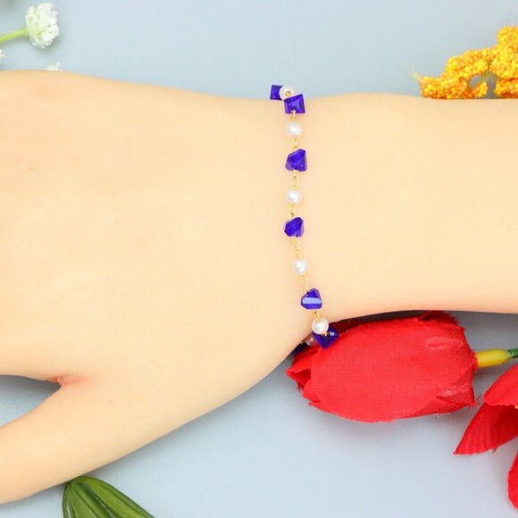 "Elegant & Trendy Bracelet, A Perfect Gift for Women, Thoughtful, EVCH1389 - Picture 1 of 11